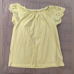 Cat and Jack ruffle sleeve shirt